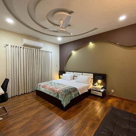 Alpha Guest House راوالبيندي المظهر الخارجي الصورة