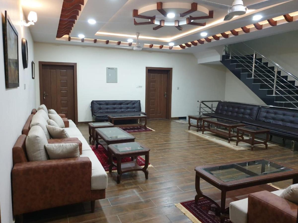 Alpha Guest House راوالبيندي المظهر الخارجي الصورة