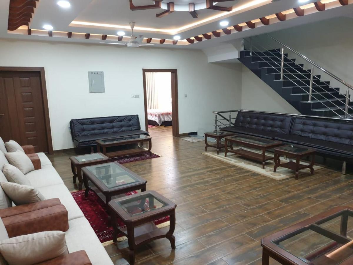 Alpha Guest House راوالبيندي المظهر الخارجي الصورة