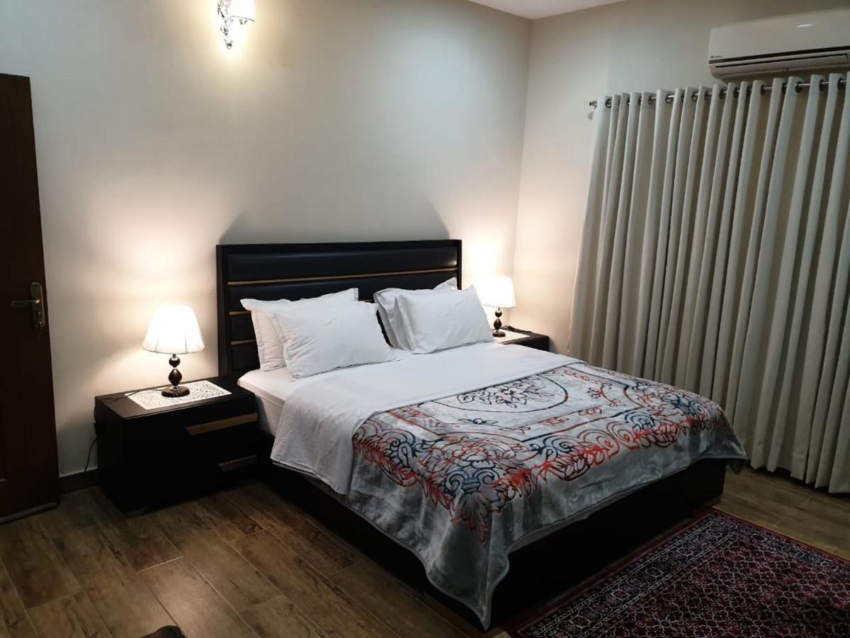 Alpha Guest House راوالبيندي المظهر الخارجي الصورة