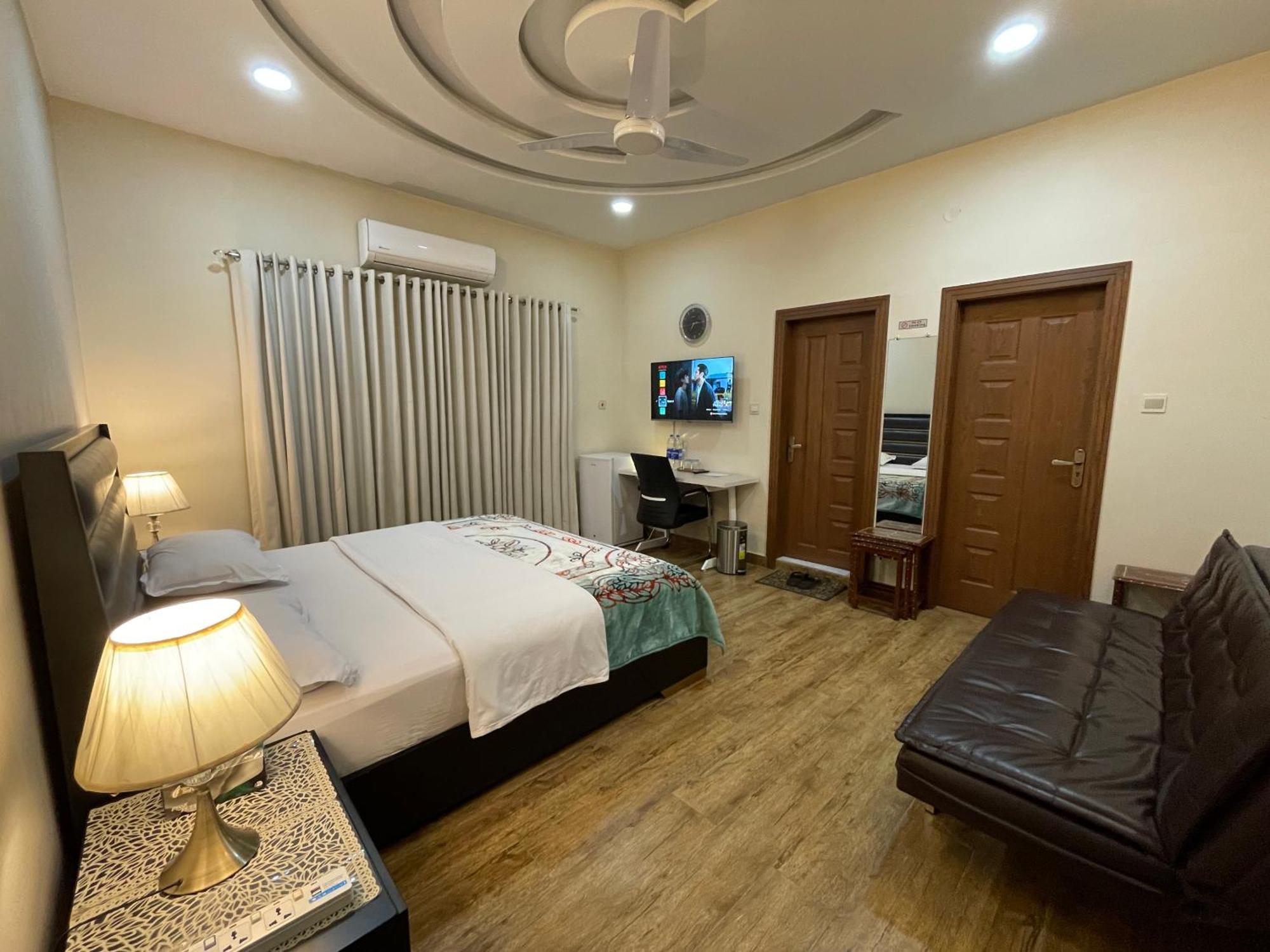 Alpha Guest House راوالبيندي المظهر الخارجي الصورة