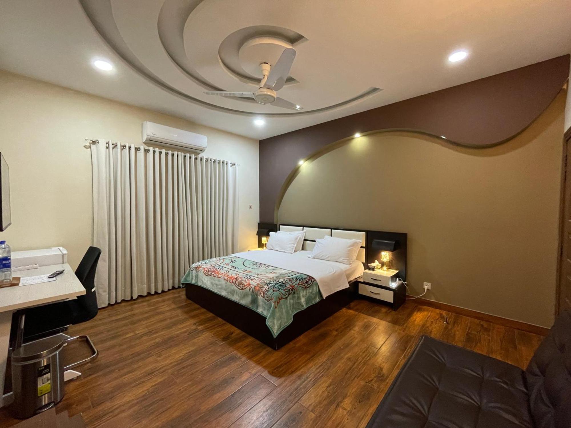 Alpha Guest House راوالبيندي المظهر الخارجي الصورة