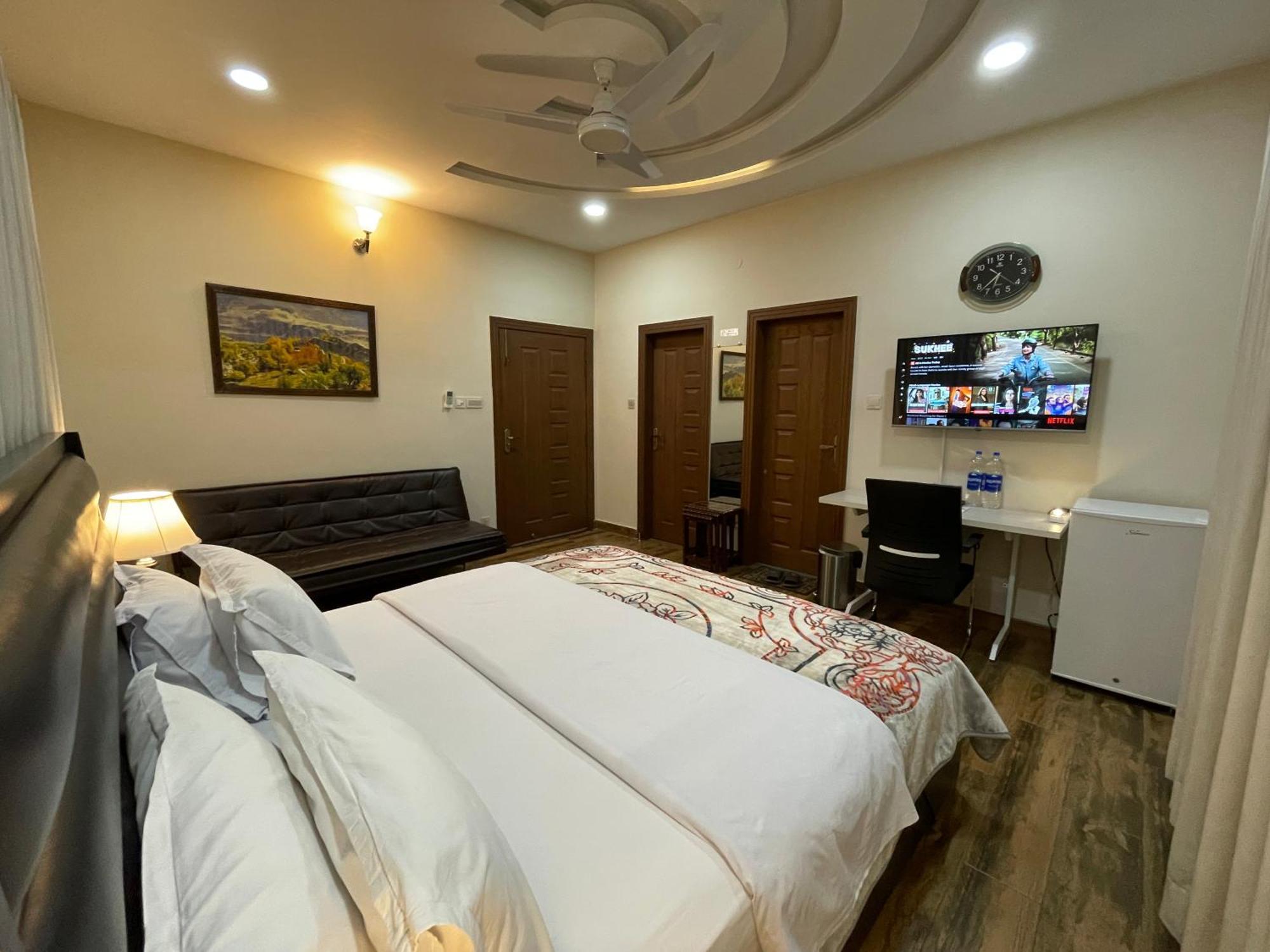Alpha Guest House راوالبيندي المظهر الخارجي الصورة